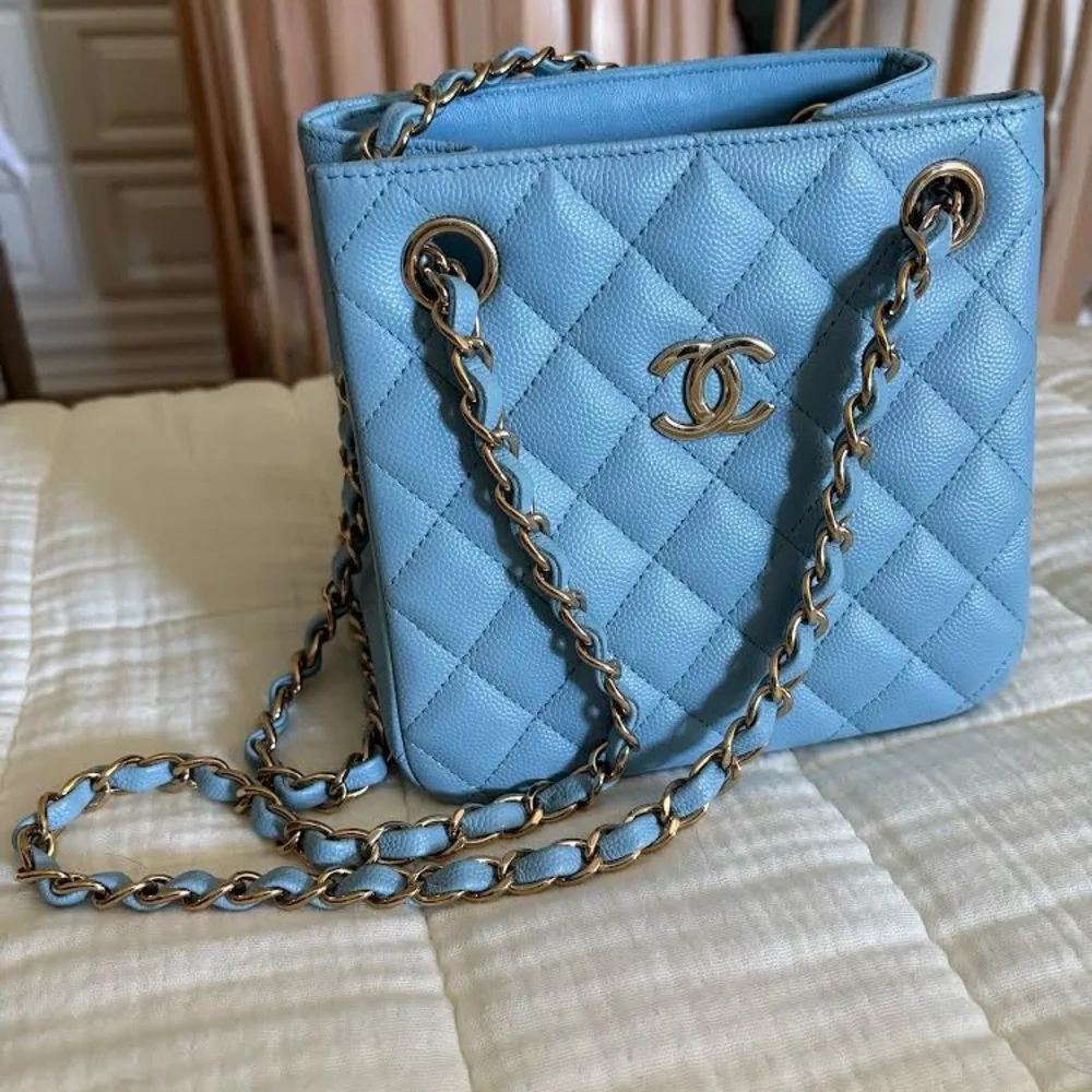 Chanel Light Blue Quilted Shoulder Bag - Picture 1 of 5
